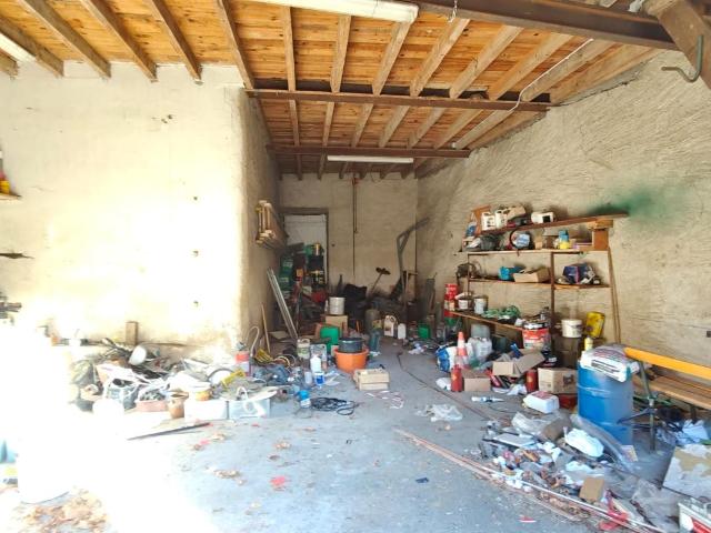 Garage vente à Limoux, Loupia