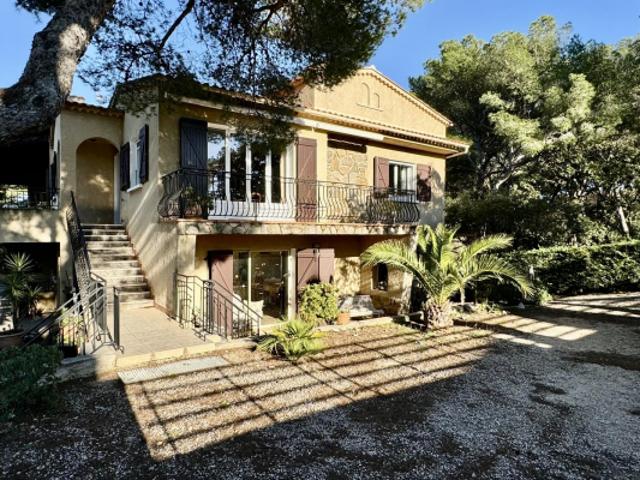Maison vente à Arrondissement de Toulon, Six-fours-les-plages