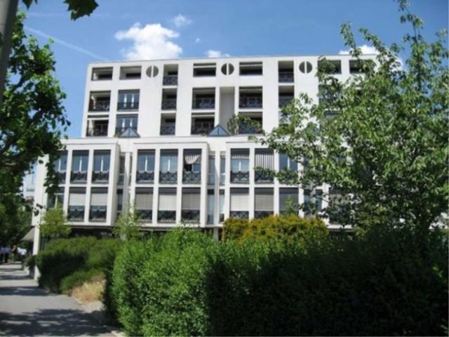 Garage mieten in Renens, Waadt