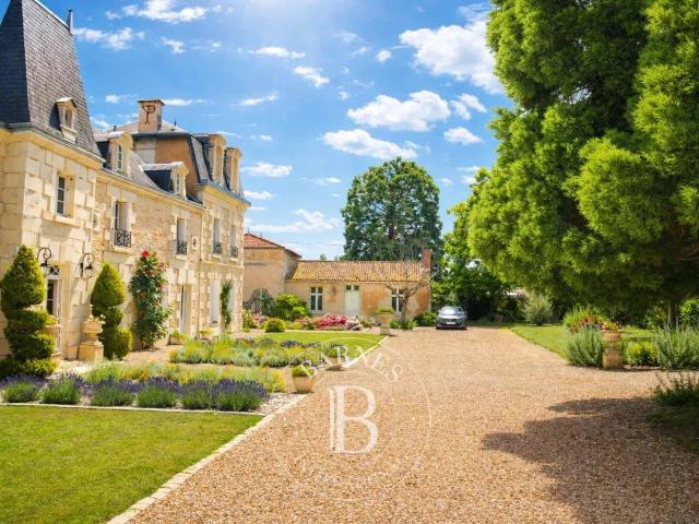 Maison vente à Châtellerault, Loudun