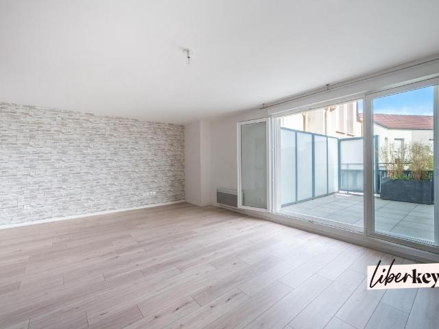 Duplex vente à Le Clos, Plaisir