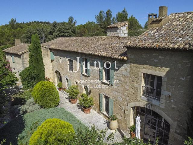 Maison vente à Arles, Saint-rémy-de-provence