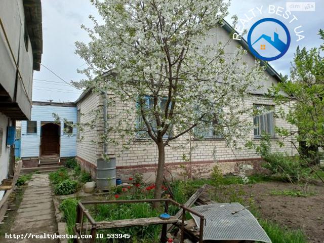 Дом продажа в Бобровице, Черновицкой области
