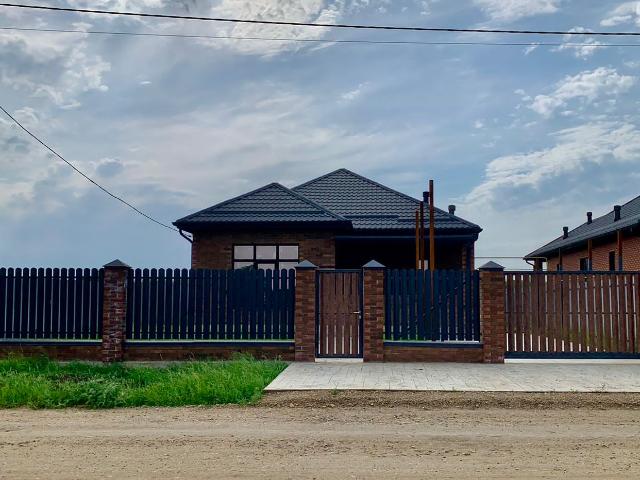 Дом продажа в Красносельское, Краснодарский Край