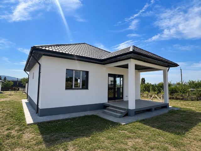 Дом продажа в Х. Семигорский, Краснодарский Край