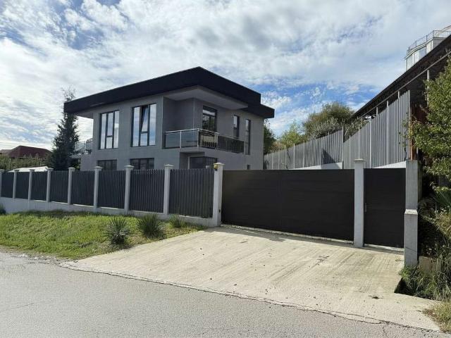 Дом продажа в Верхневеселое С, Краснодарский Край