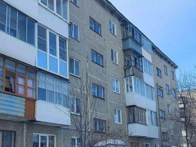 Квартира продажа в Дегтярск, Свердловская область