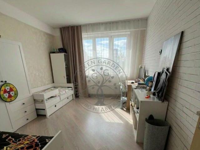 Квартира продажа в Юго-Западный, Свердловск