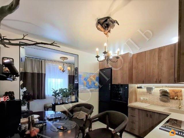 Квартира продажа в Взлётка, 2-ой микрорайон, Красноярск