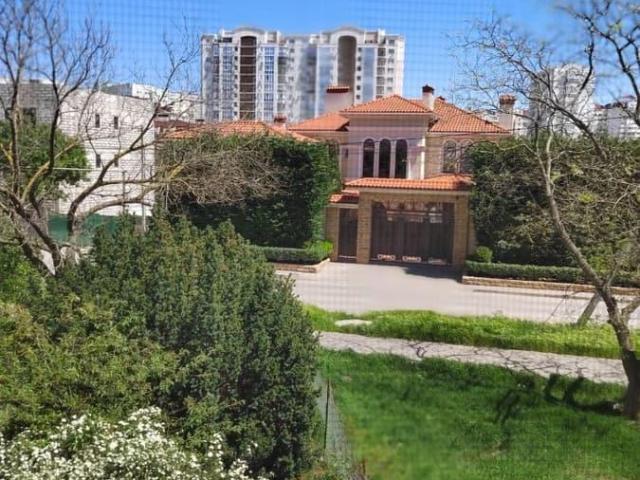 Квартира продажа в Севастополь