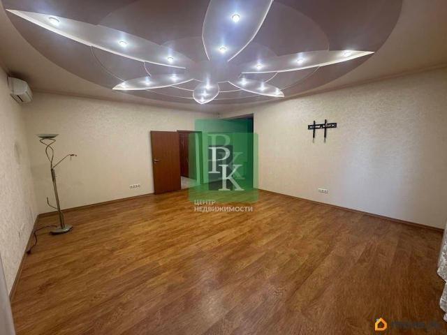 Квартира продажа в Севастополь