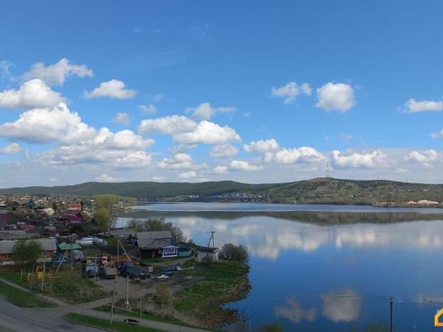 Квартира продажа в Верхний Уфалей, Челябинская область
