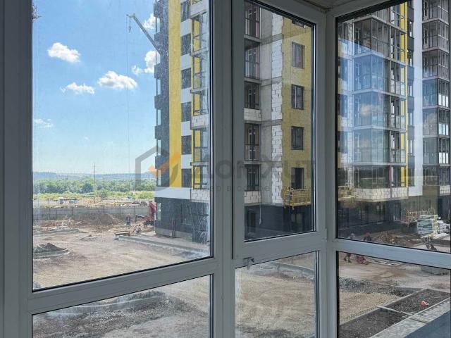 Квартира продажа в Молодежное