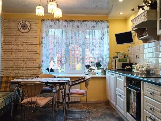 Квартира продажа в Солнечный 2, Саратов