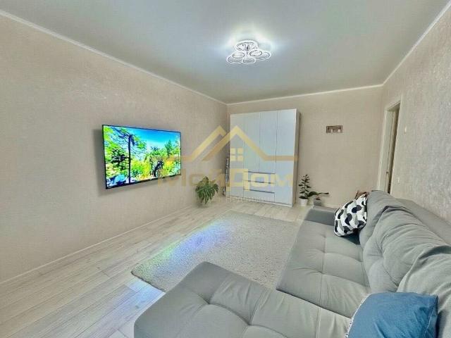 Квартира продажа в Юбилейный микрорайон, Старый Оскол