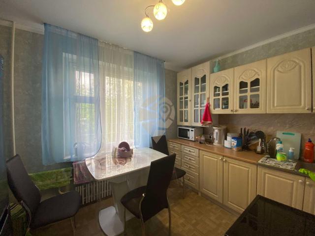 Квартира продажа в Юбилейный микрорайон, Старый Оскол