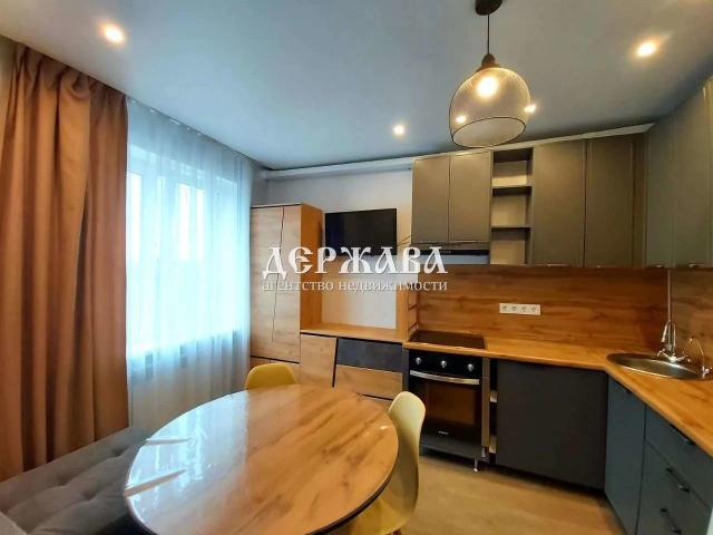 Квартира продажа в микрорайон Конева, Старый Оскол