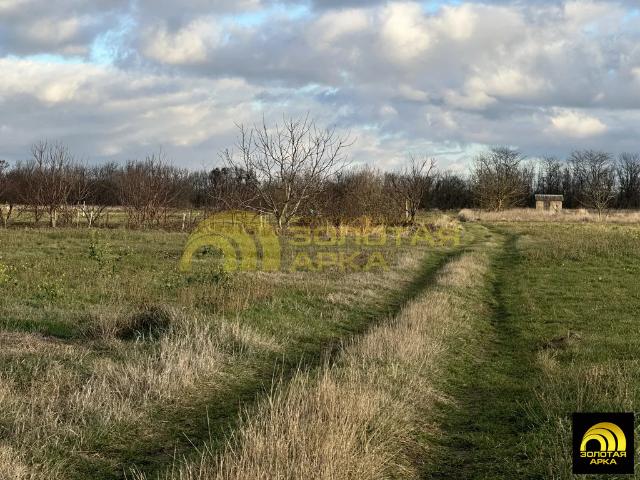 Участок продажа в Старотитаровская Ст-ца, Краснодарский Край