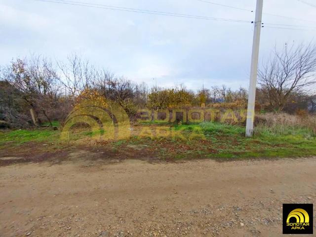 Участок продажа в Старотитаровская Ст-ца, Краснодарский Край