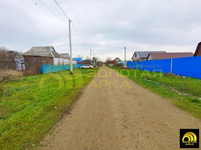Участок продажа в Старотитаровская Ст-ца, Краснодарский Край