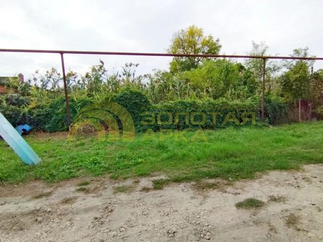 Участок продажа в Старотитаровская Ст-ца, Краснодарский Край