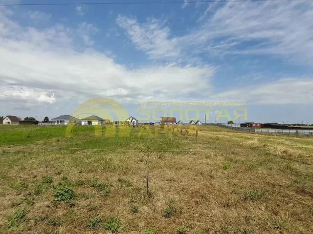 Участок продажа в Старотитаровская Ст-ца, Краснодарский Край