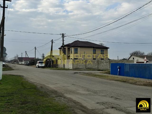 Участок продажа в Старотитаровская Ст-ца, Краснодарский Край