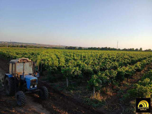 Участок продажа в Старотитаровская Ст-ца, Краснодарский Край