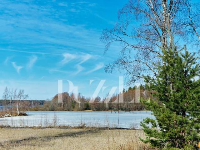 Дом продажа в Ленинградская область