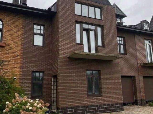 Дом продажа в Кировский район, Беляевский Мох Массив