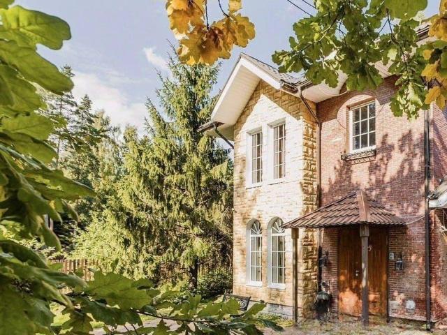 Дом продажа в Ленинградская область