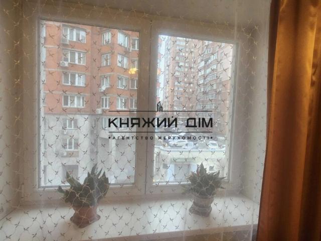 Квартира продажа в Романкове