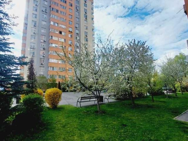 Квартира продажа в Романкове