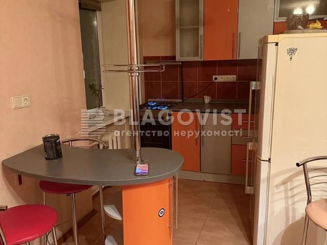 Квартира продажа в Печерский, Романкове