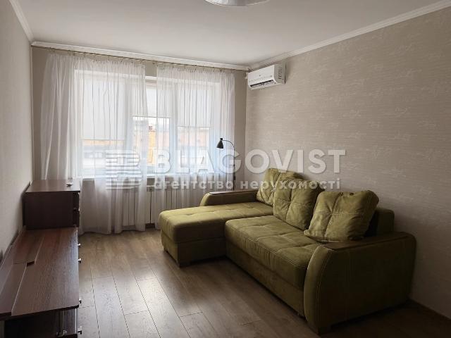 Недвижимость продажа в Оболонь, Романкове