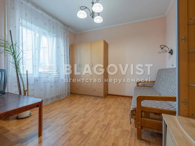Квартира продажа в Святошинський район, Київ