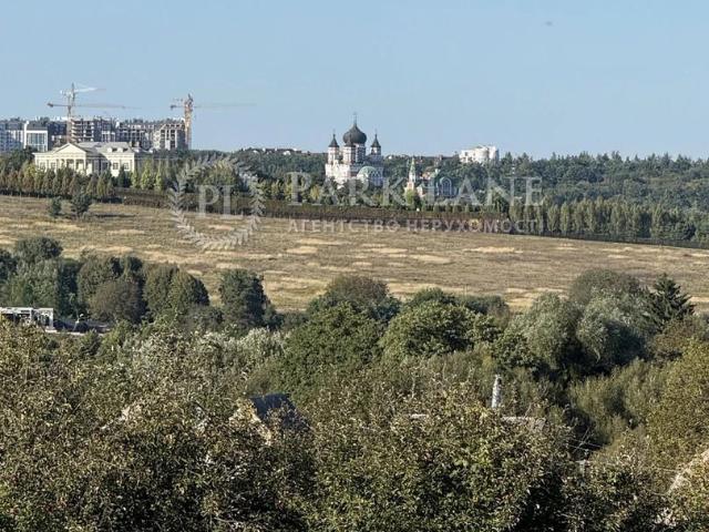Недвижимость продажа в Украинке, Винницкой области
