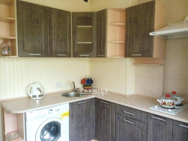 Квартира продажа в Великодолинском, Днепропетровской области