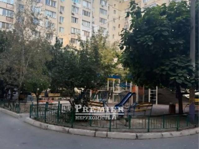 Квартира продажа в Великодолинском, Днепропетровской области
