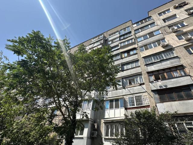 Квартира продажа в Великодолинском, Днепропетровской области