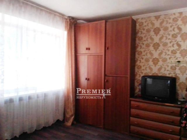 Квартира продажа в Великодолинском, Днепропетровской области