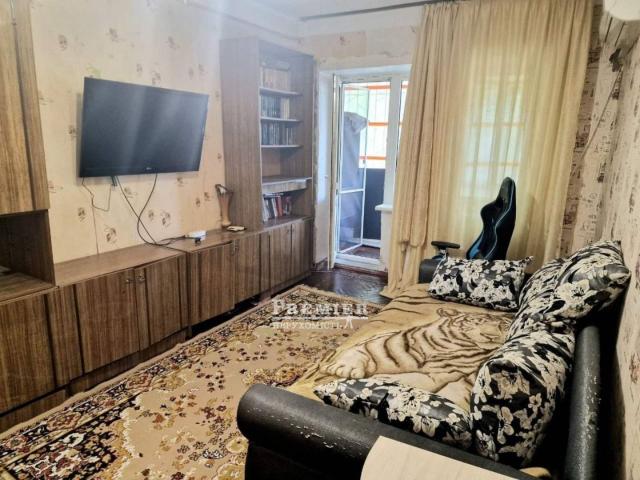 Квартира продажа в Великодолинском, Днепропетровской области