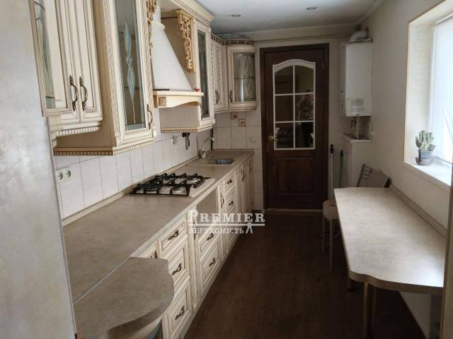 Квартира продажа в Великодолинском, Днепропетровской области