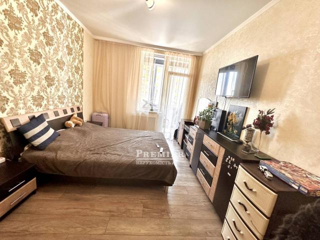 Квартира продажа в Великодолинском, Днепропетровской области