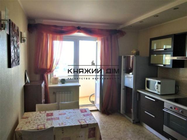 Квартира продажа в Романкове