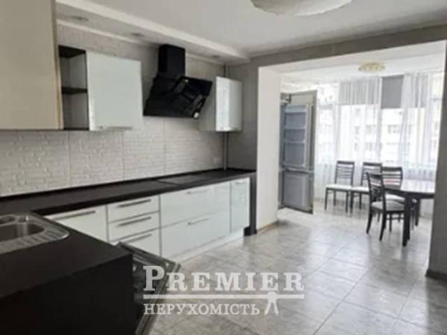 Квартира продажа в Великодолинском, Днепропетровской области