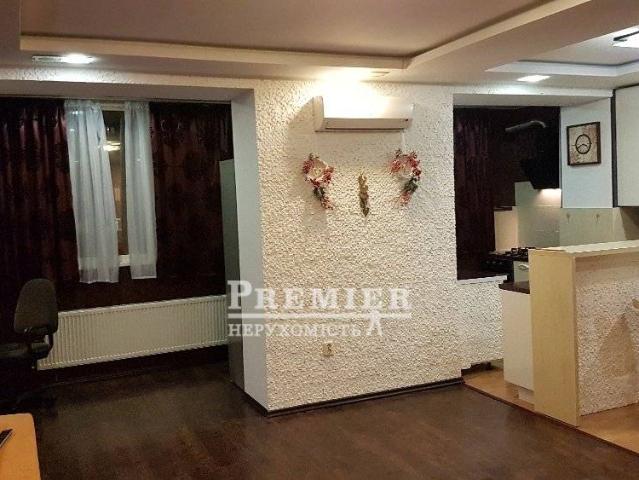 Квартира продажа в Великодолинском, Днепропетровской области