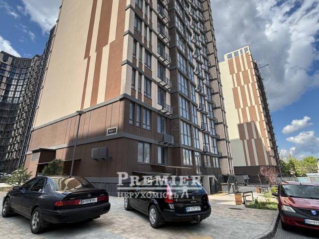 Квартира продажа в Великодолинском, Днепропетровской области