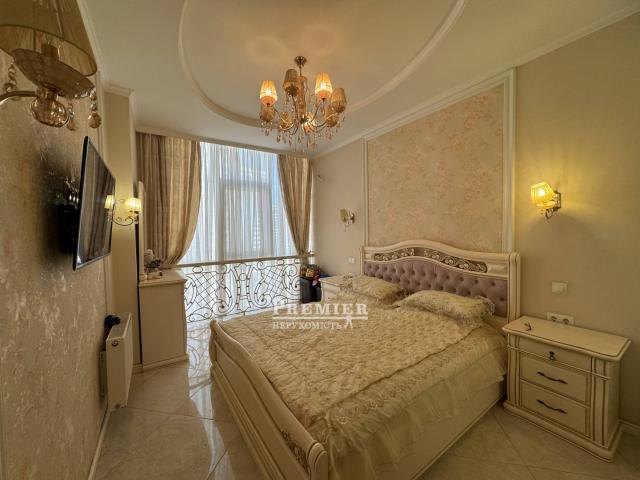 Квартира продажа в Великодолинском, Днепропетровской области