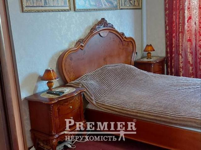Квартира продажа в Великодолинском, Днепропетровской области
